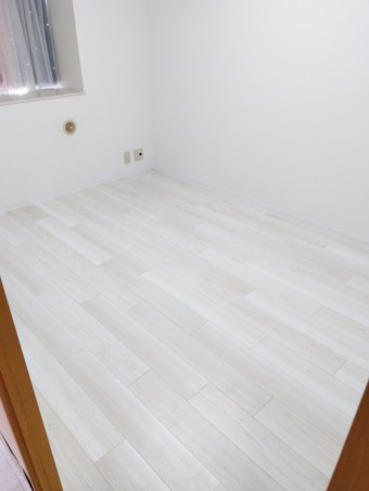 カーペットからフローリングに変更してすっきり広々　大田区M様邸